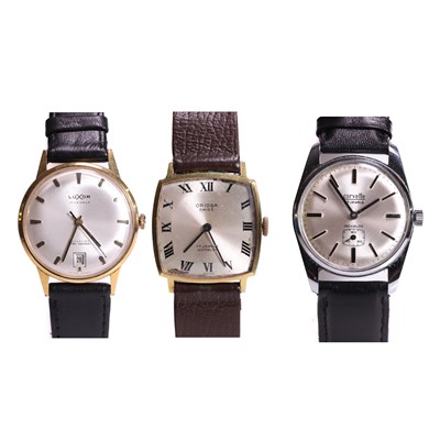 Lot 475 - A group of three watches