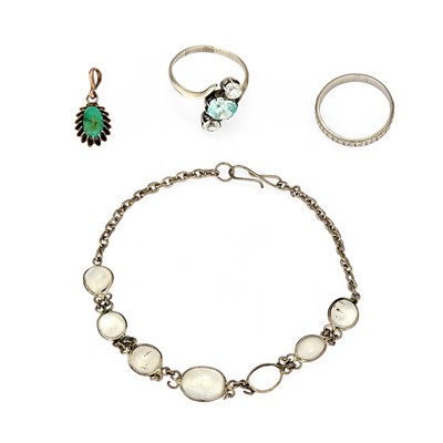 Lot 205 - A small group of jewellery