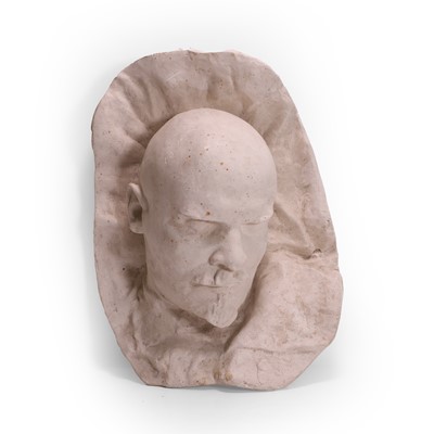 Lot 58 - A death mask of Vladimir Lenin