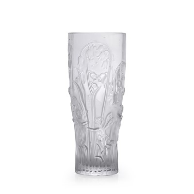 Lot 171 - A Lalique 'Elfes' vase