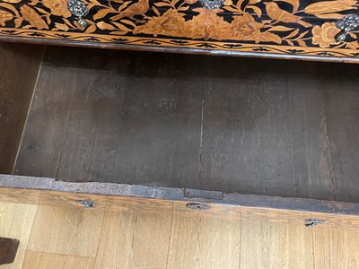 Lot 56 - A William and Mary walnut and marquetry chest of drawers