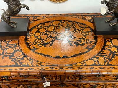Lot 56 - A William and Mary walnut and marquetry chest of drawers