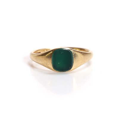 Lot 371 - An Edwardian 18ct gold paste signet ring