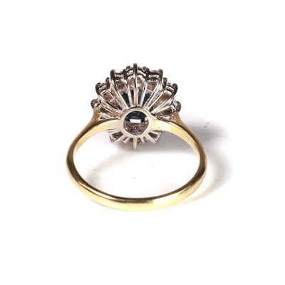 Lot 83 - An 18ct gold sapphire and diamond ring