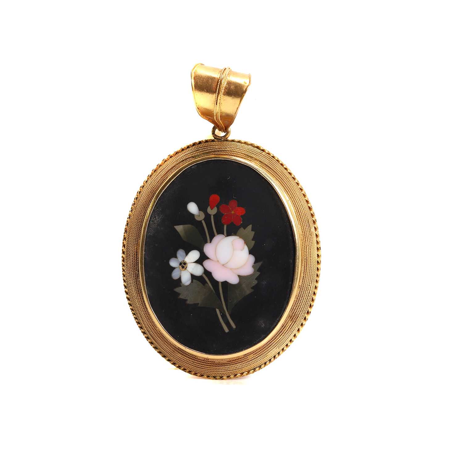 Lot 11 - A pietra dura locket pendant