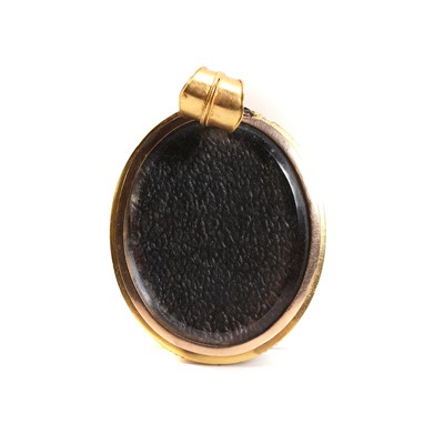 Lot 11 - A pietra dura locket pendant