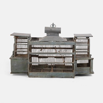 Lot 372 - A French Provincial birdcage