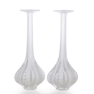 Lot 158 - A pair of Lalique 'Claude' vases