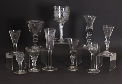 Lot 152 - A collection of glass tableware