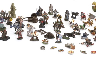 Lot 303 - A collection lead figurines