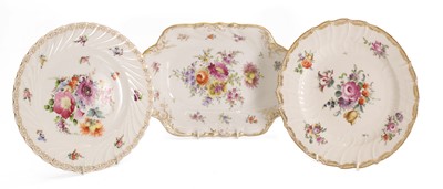 Lot 108 - A group of porcelain