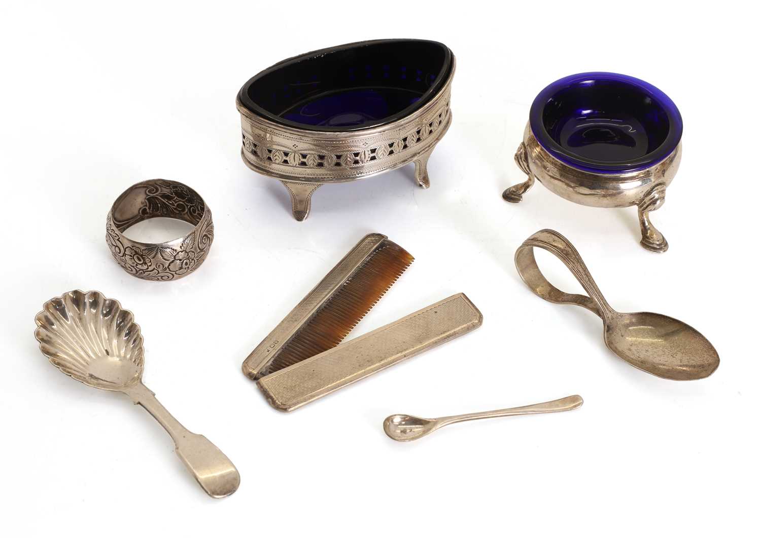 Lot 12 - A George III silver salt