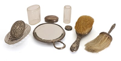 Lot 21 - A collection of silver dressing table items