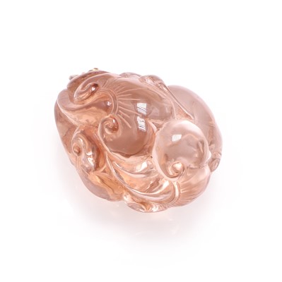 Lot 152 - A carved gemstone pendant