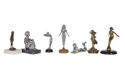 Lot 27 - A group of figural mascots