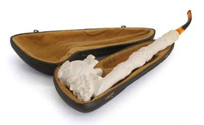 Lot 303 - A Meerschaum pipe