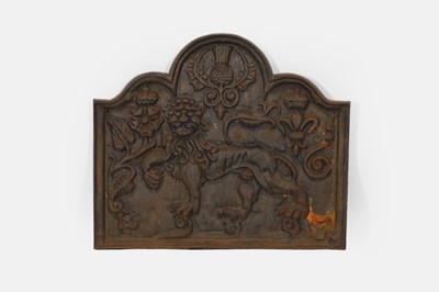 Lot 223 - A large cast iron fireback