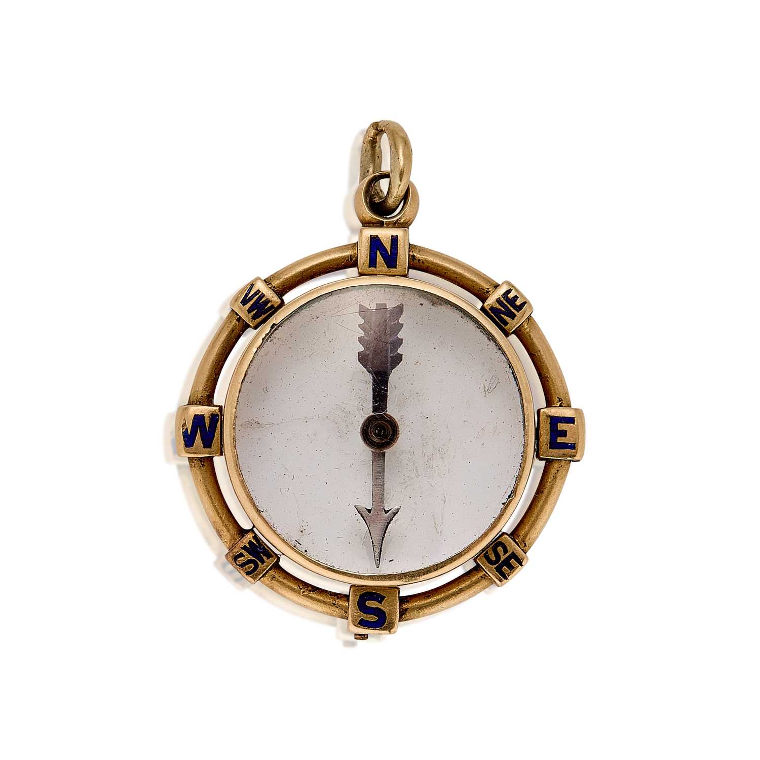Lot 37 - A compass pendant