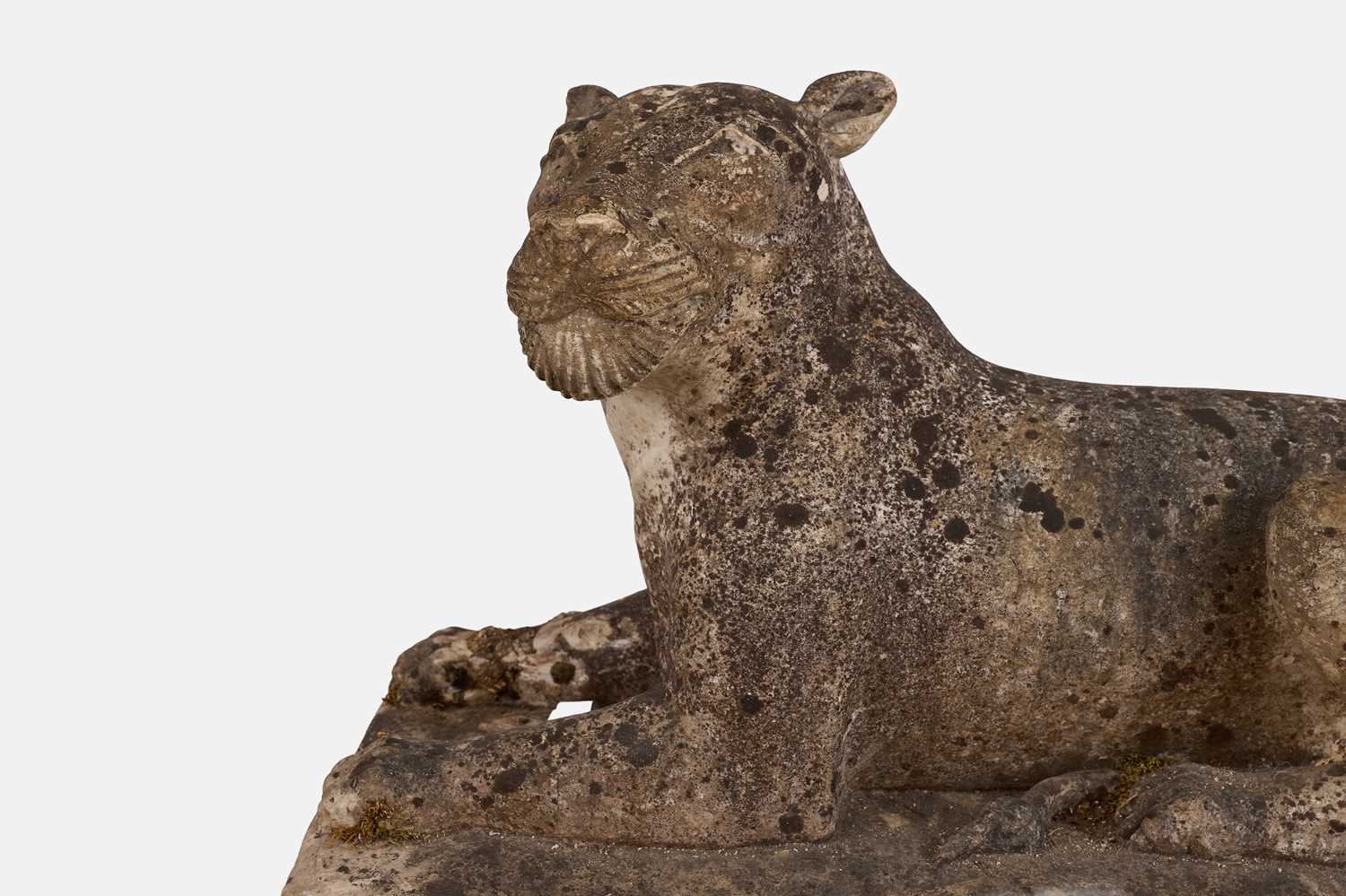 Lot 415 - A marble sculpture of a lioness