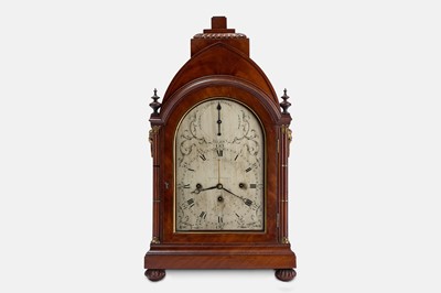 Lot 55 - A George III mahogany bracket clock by Gravell & Tolkien, London