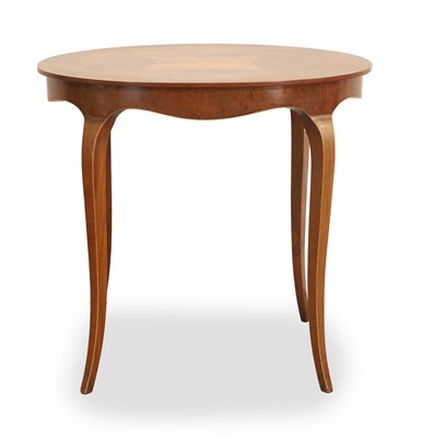 Lot 518 - A French Hepplewhite mahogany oval centre table