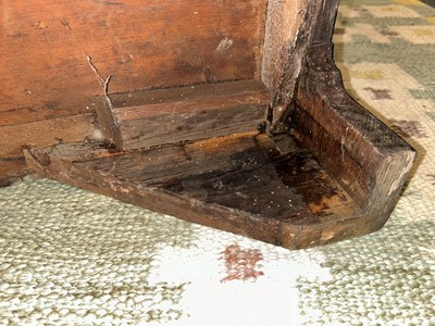 Lot 227 - A George I walnut and feather-banded bachelor's chest