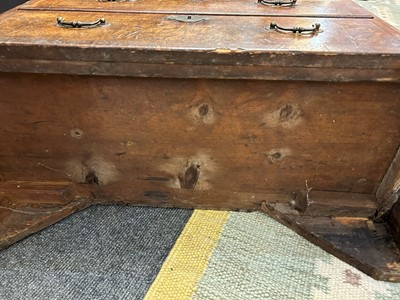 Lot 227 - A George I walnut and feather-banded bachelor's chest