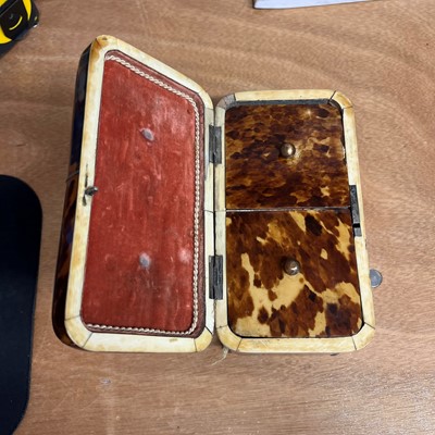 Lot 1 - A George III tortoiseshell, silver and ivory tea caddy