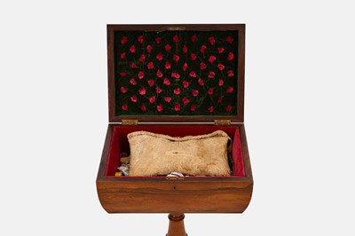 Lot 8 - A William IV rosewood worktable