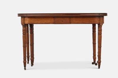 Lot 40 - A Regency extending mahogany dining table