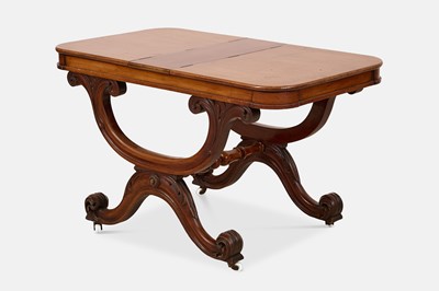Lot 17 - A William IV mahogany folio stand