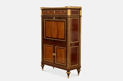 Lot 19 - A Louis XVI mahogany, amaranth and ormolu secrétaire à abattant