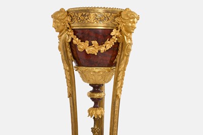 Lot 6 - A Régence-style ormolu and griotte marble jardinière