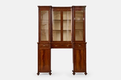 Lot 26 - A Regency mahogany bookcase