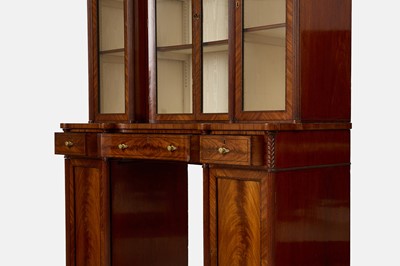 Lot 26 - A Regency mahogany bookcase