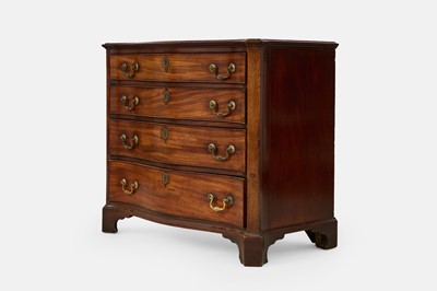 Lot 34 - A George III mahogany dressing chest