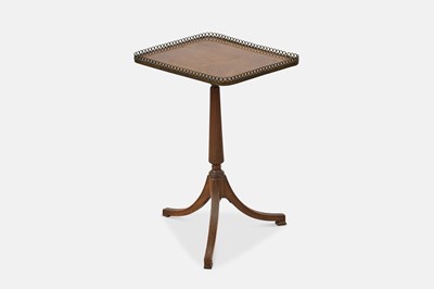 Lot 41 - A late Regency mahogany and burr walnut occasional table