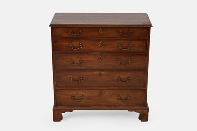 Lot 38 - A George III mahogany chest of drawers