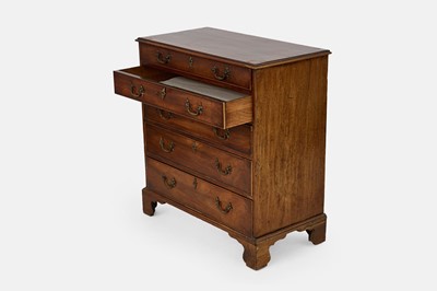 Lot 38 - A George III mahogany chest of drawers