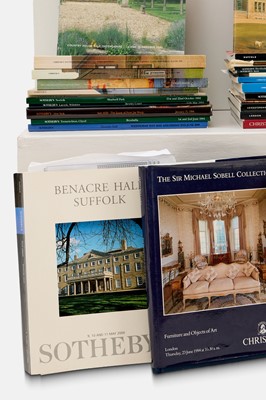 Lot 48 - A extensive collection of auction catalogues