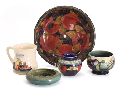Lot 103 - A collection of Moorcroft ceramics