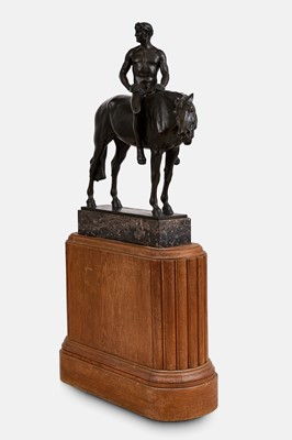 Lot 110 - Albert Hinrich Hussmann (German, 1874-1946)