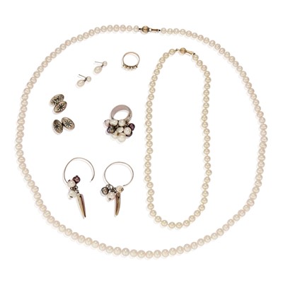 Lot 259 - A collection of freshwater pearl jewellery and a pair of cufflinks