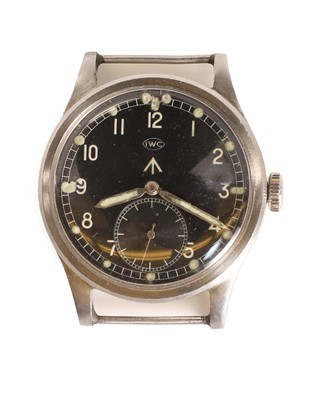 Lot An IWC WWII stainless steel British military-issued ‘Dirty Dozen’ mechanical wristwatch