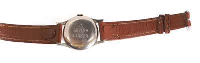 Lot 11 - An Omega WWII stainless steel RAF military-issue mechanical wristwatch