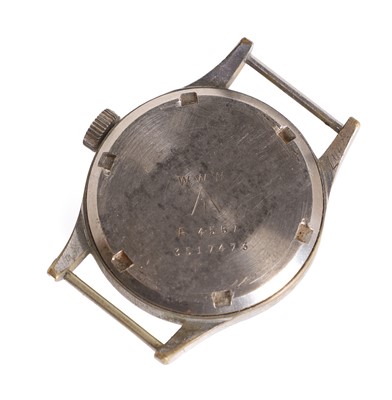 Lot 8 - A Vertex stainless steel British military-issued ‘Dirty Dozen’ mechanical wristwatch