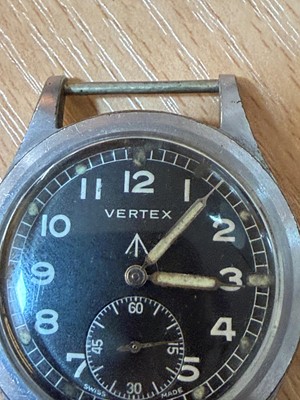 Lot 8 - A Vertex stainless steel British military-issued ‘Dirty Dozen’ mechanical wristwatch
