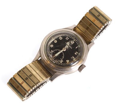 Lot A Longines stainless steel British military-issued ‘Dirty Dozen’ mechanical wristwatch