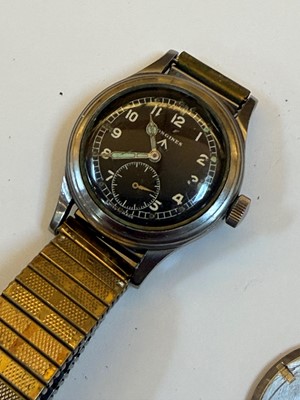 Lot 6 - A Longines stainless steel British military-issued ‘Dirty Dozen’ mechanical wristwatch