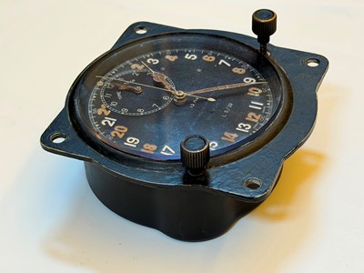 Lot 15 - A WWII MKIIIB RAF navigators cockpit clock